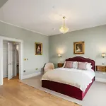 The Townhouse - Leith