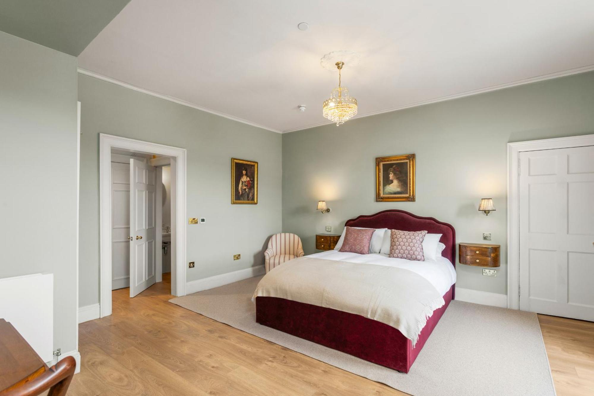 Aparthotel The Townhouse - Leith Edinburgh
