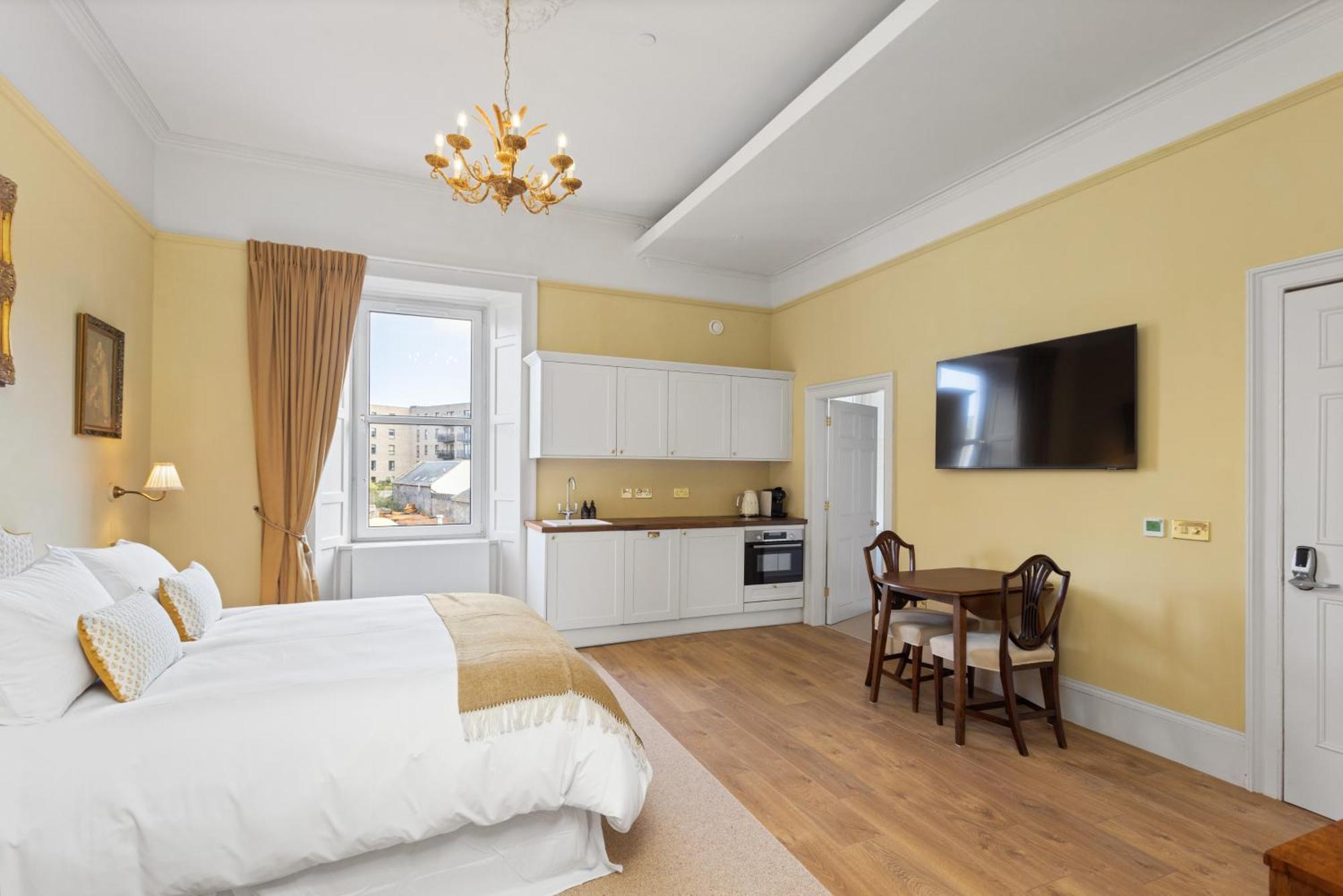 Aparthotel The Townhouse - Leith *