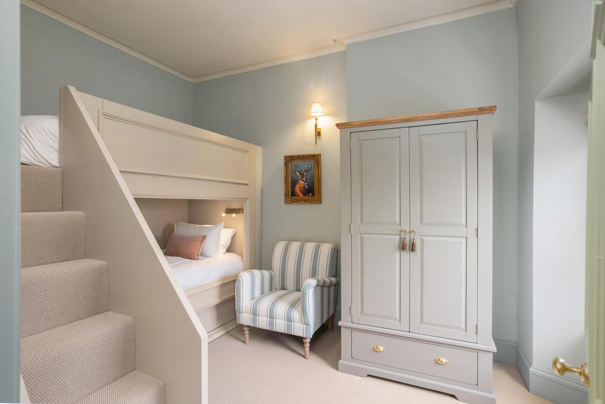 The Townhouse - Leith * Edinburgh
