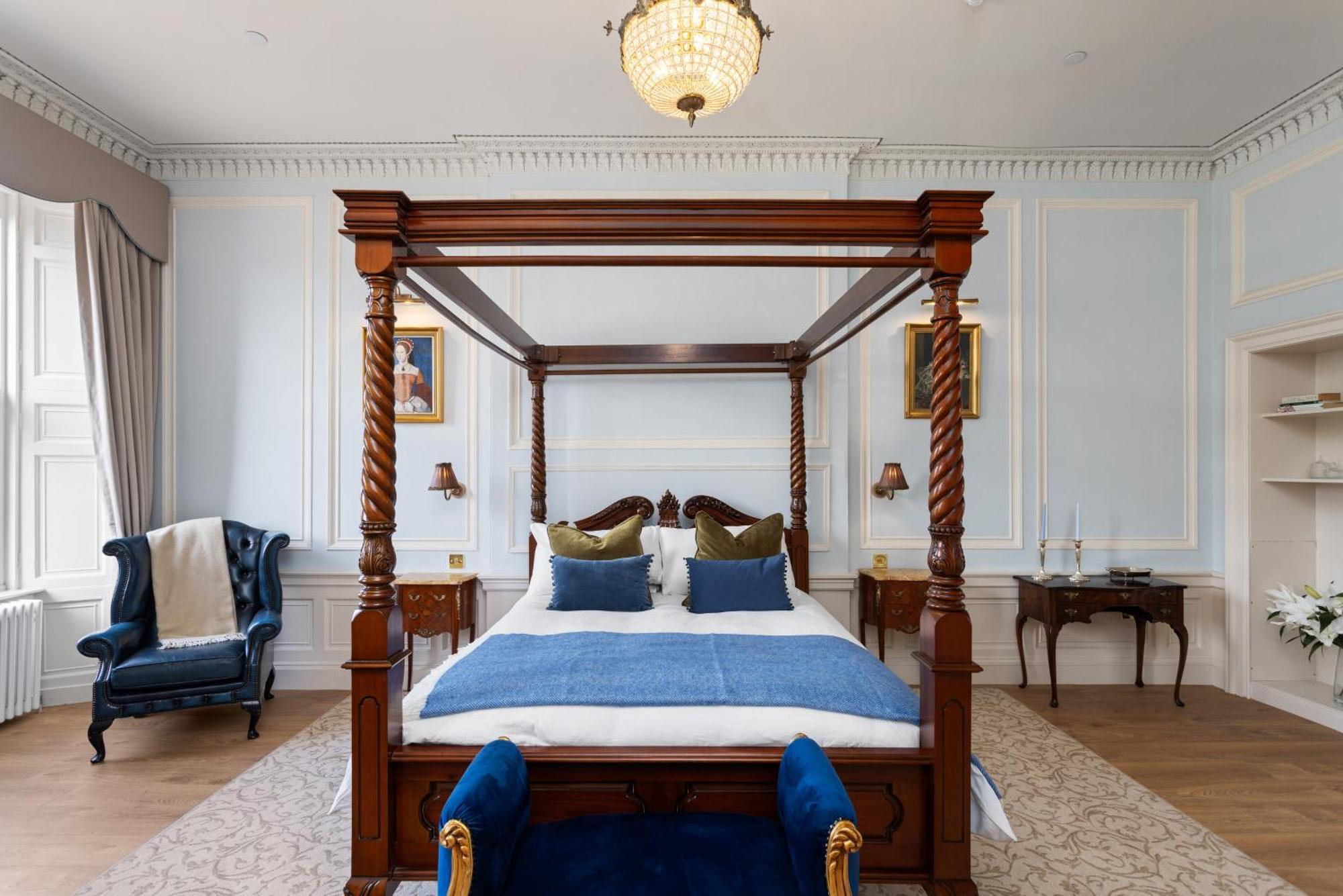 The Townhouse - Leith Aparthotel
