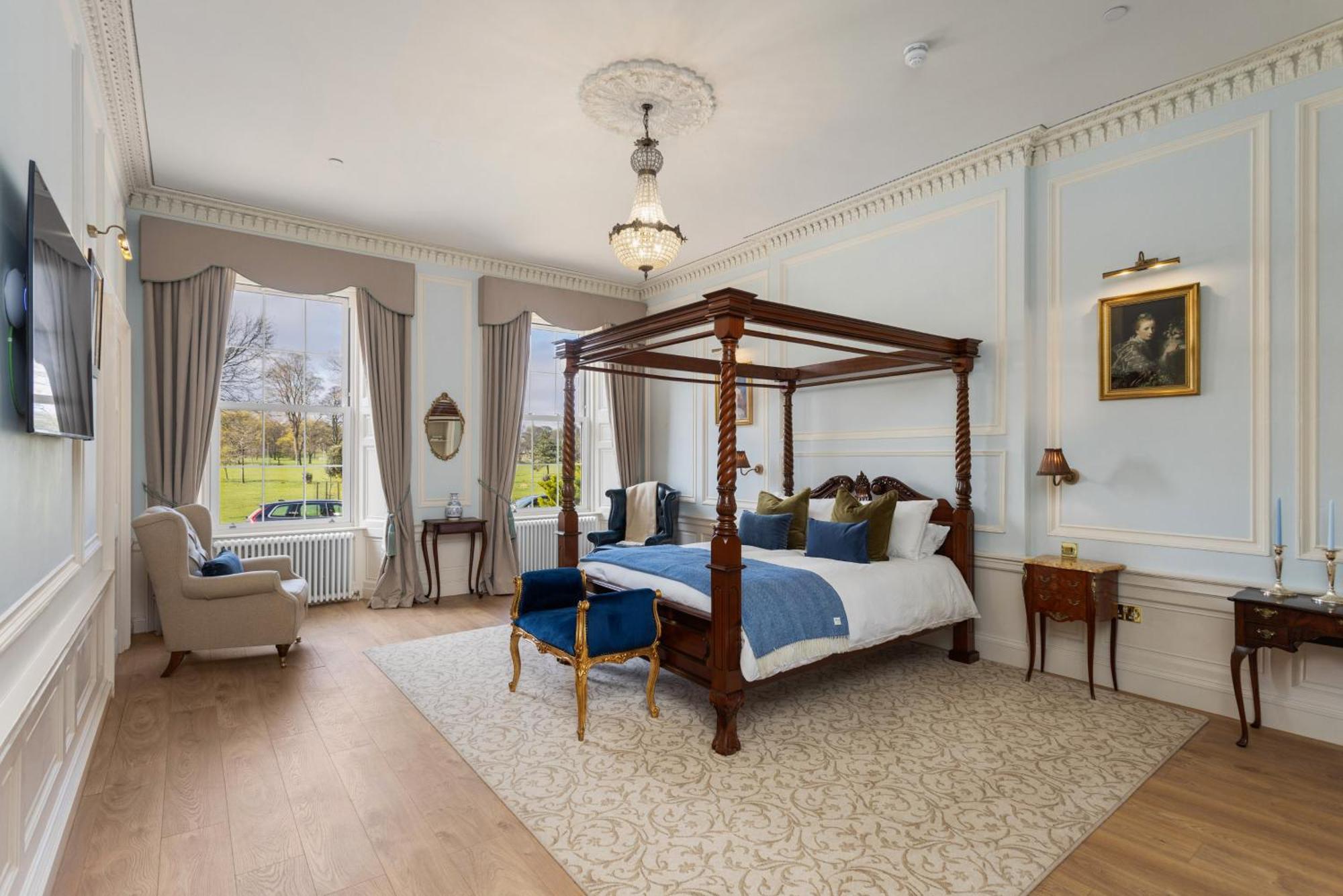 The Townhouse - Leith Edinburgh